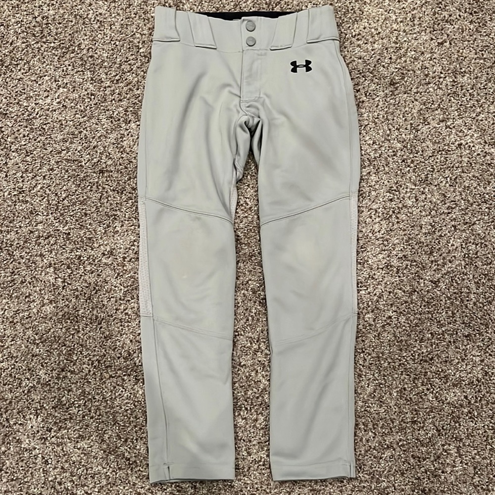 Like New Under Armour Youth Baseball Pants